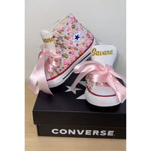 Load image into Gallery viewer, Pink Elegance Converse (kids) - Sincere Sentiments