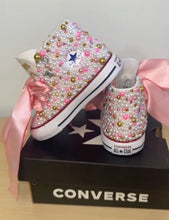 Load image into Gallery viewer, Pink Elegance Converse (kids) - Sincere Sentiments
